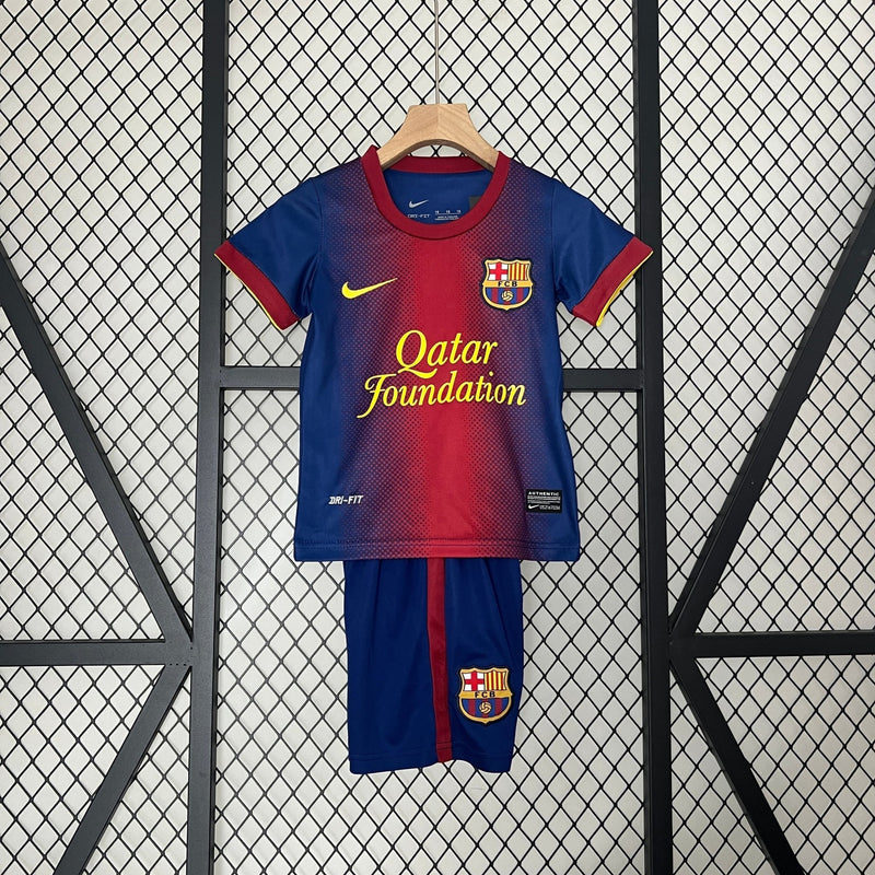 BARCELONA I 12/13 CONJUNTO INFANTIL (RETRO) - FutStoreOficial