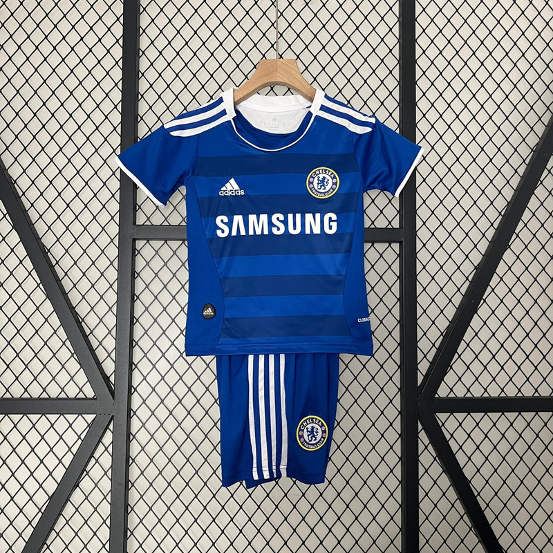 CHELSEA CHAMPHIONS LEAGUE I 2012 CONJUNTO INFANTIL (RETRO) - FutStoreOficial