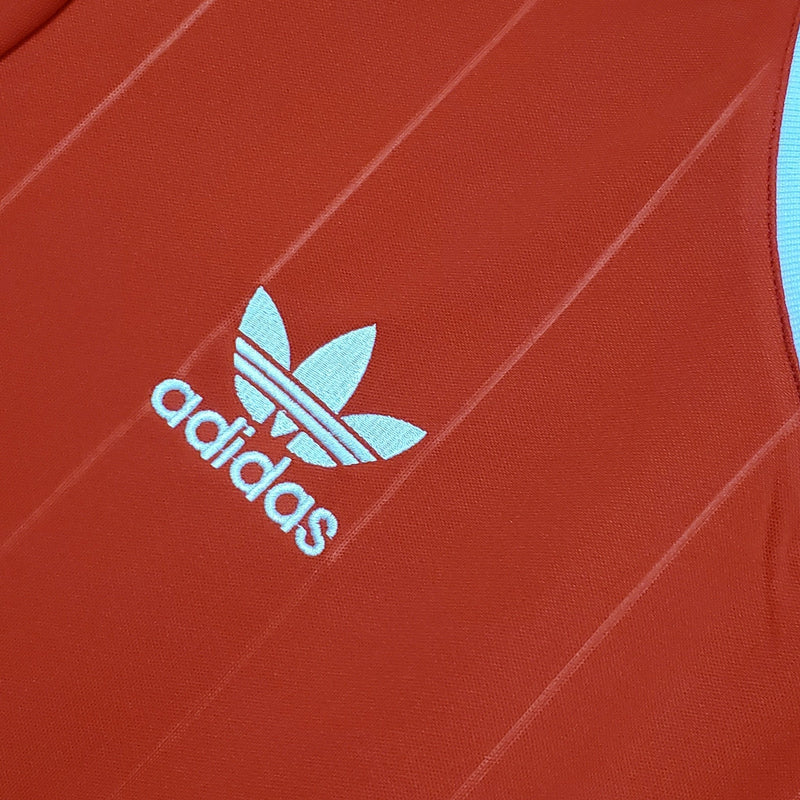 MANCHESTER UNITED I 1983 HOMBRE (RETRO) - FutStoreOficial