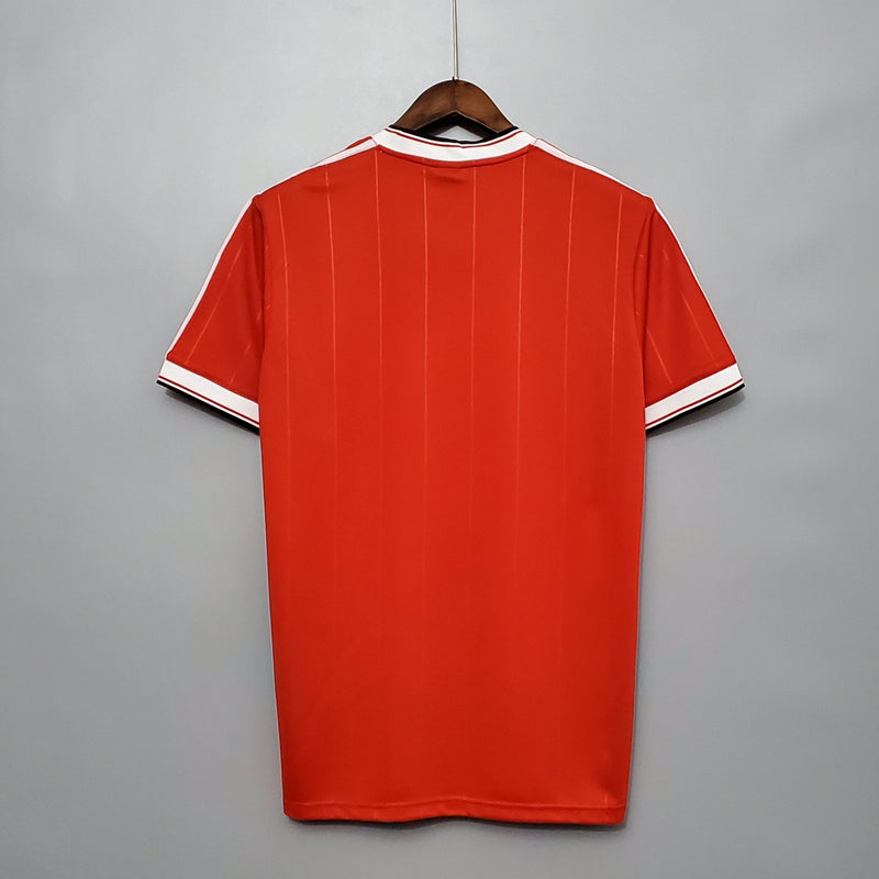 MANCHESTER UNITED I 1983 HOMBRE (RETRO) - FutStoreOficial