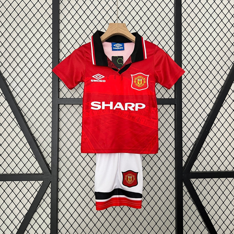 MANCHESTER UNITED I 94/96 CONJUNTO INFANTIL (RETRO) - FutStoreOficial