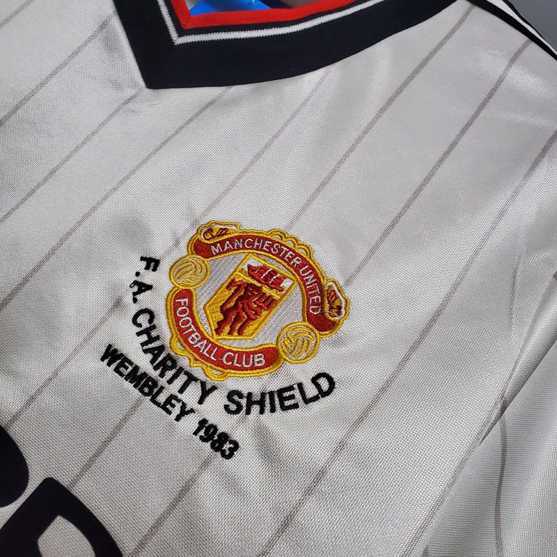 MANCHESTER UNITED II 1983 HOMBRE (RETRO) - FutStoreOficial