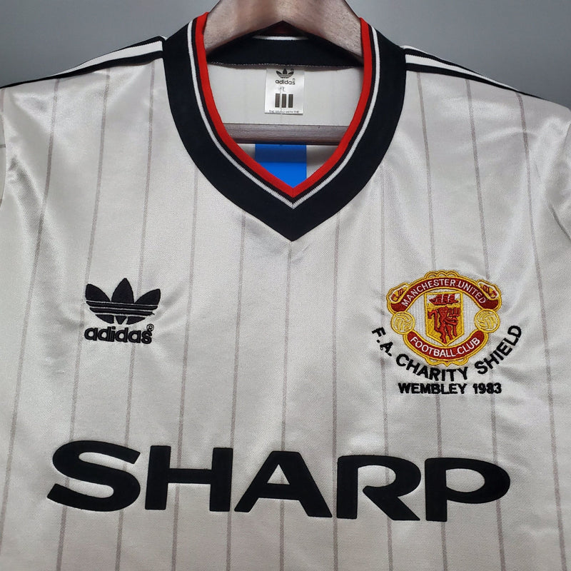 MANCHESTER UNITED II 1983 HOMBRE (RETRO) - FutStoreOficial