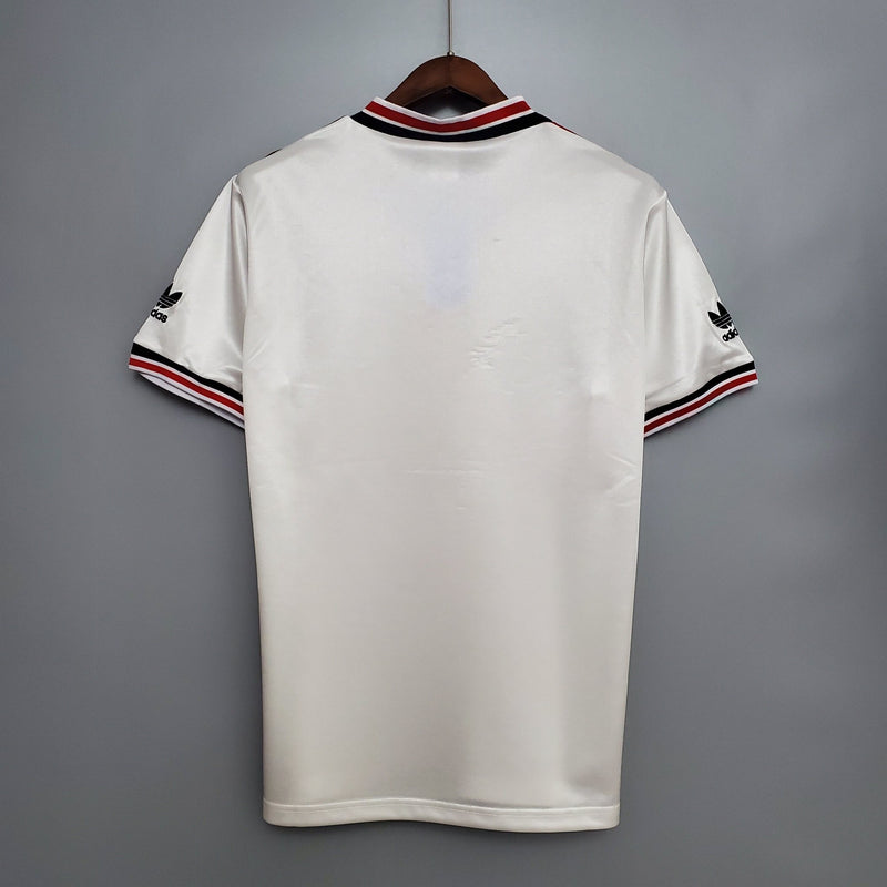 MANCHESTER UNITED II 1985 HOMBRE (RETRO) - FutStoreOficial