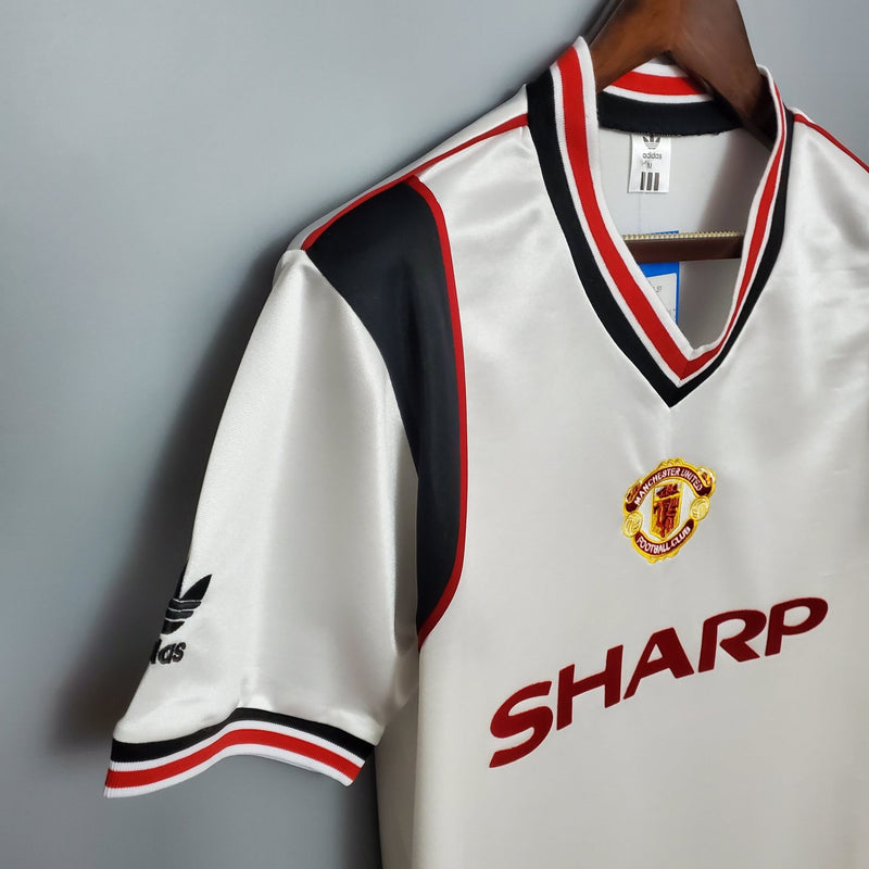 MANCHESTER UNITED II 1985 HOMBRE (RETRO) - FutStoreOficial