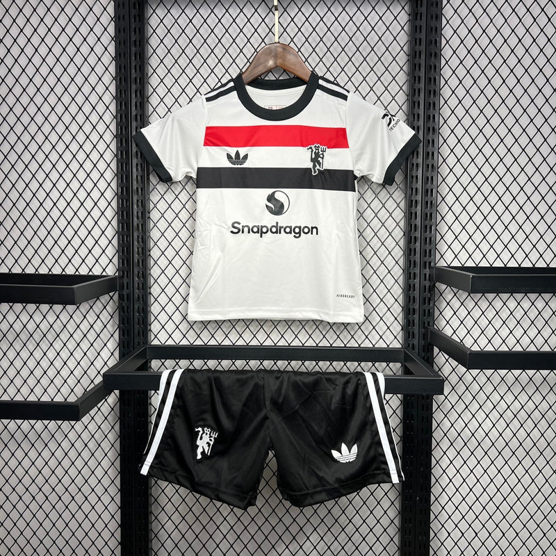 MANCHESTER UNITED III 24/25 CONJUNTO INFANTIL - FutStoreOficial